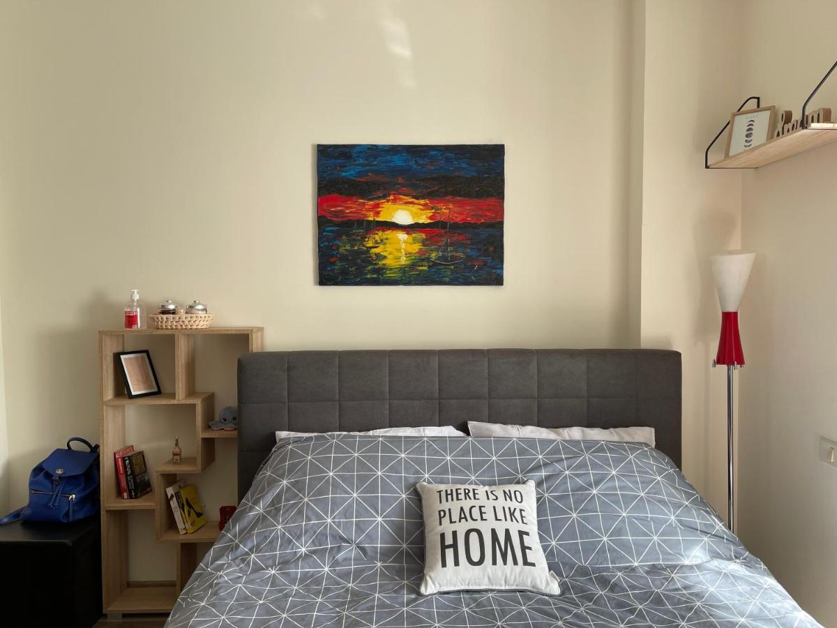 Lovely One Bedroom Studio In Tirana Eksteriør billede
